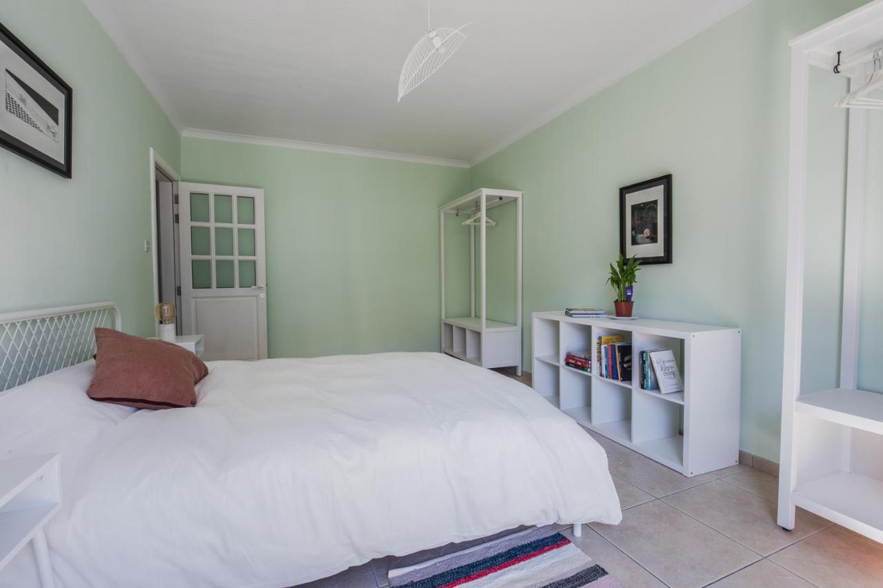 Stylish 3 Bedroom Apartment - St. Julians - 5 Mins From Balluta Bay سانت جوليان المظهر الخارجي الصورة
